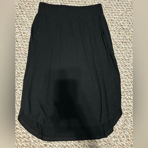 Super comfy casual black stretchy skirt
